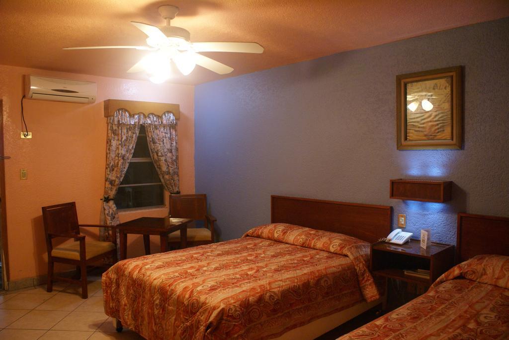 Hotel De Mexico Matamoros  Phòng bức ảnh